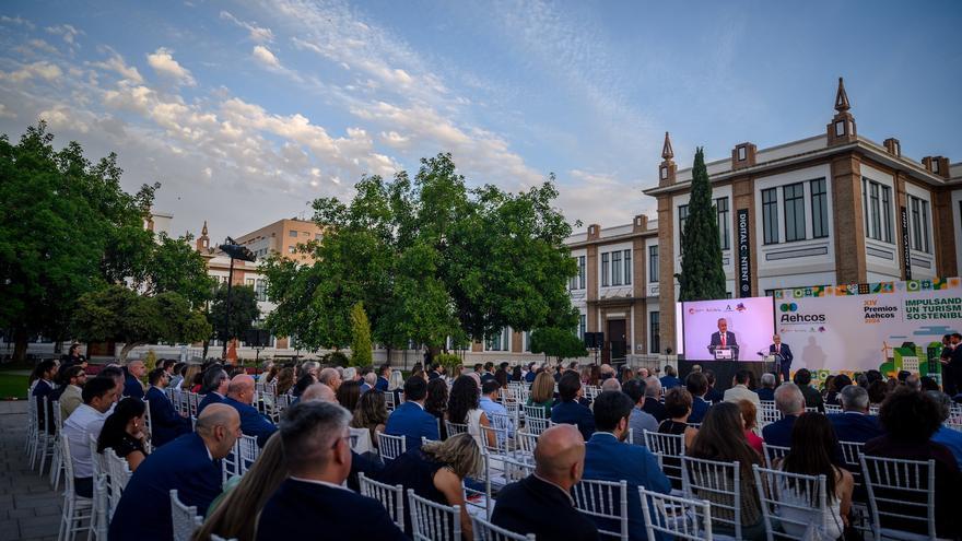 Aehcos entrega sus premios con el turismo sostenible como eje