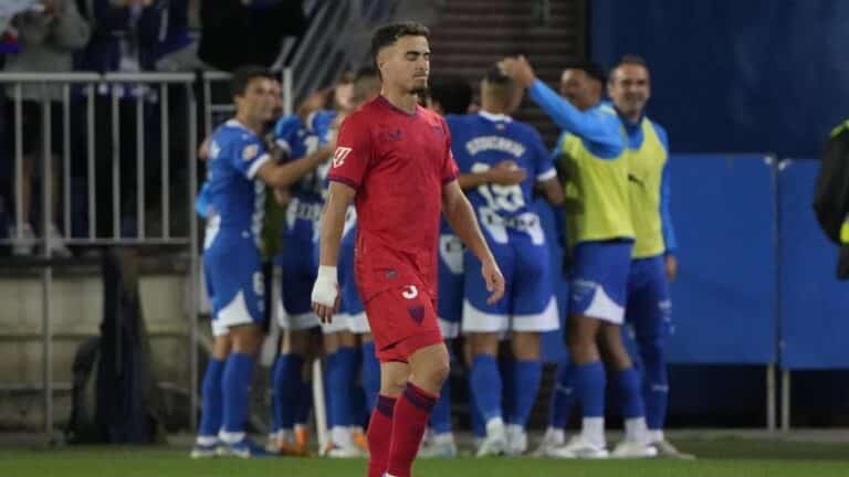 Un buen Alavés castiga a un Sevilla gris