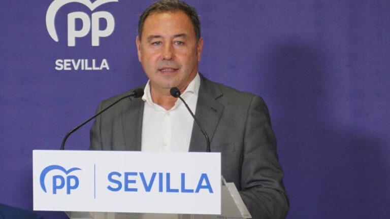 El PP lamenta que Sánchez "utilice" Sevilla en su congreso para "rodearse de aplaudidores"