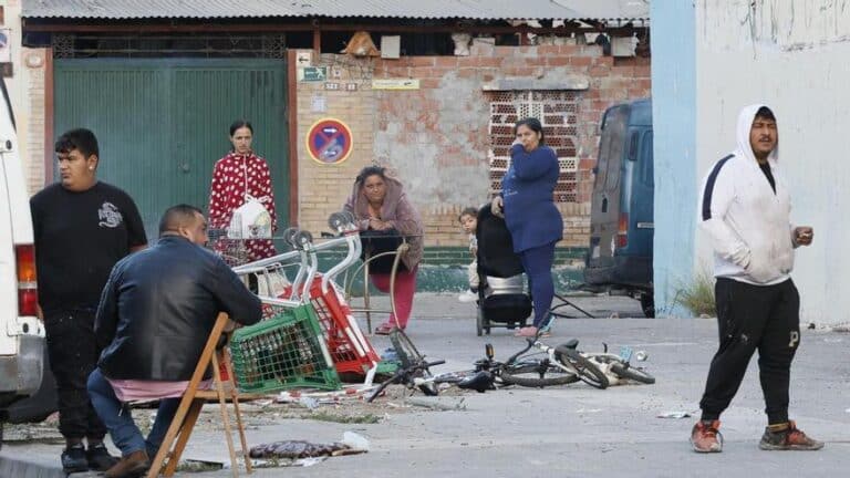 Un Polígono Sur sin norte: ¿Cómo se ha llegado a este punto en Las Tres Mil Viviendas?