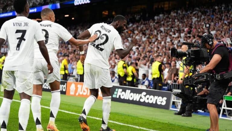 El Real Madrid baja el volumen de la megafonía del Bernabéu en el estreno en Champions