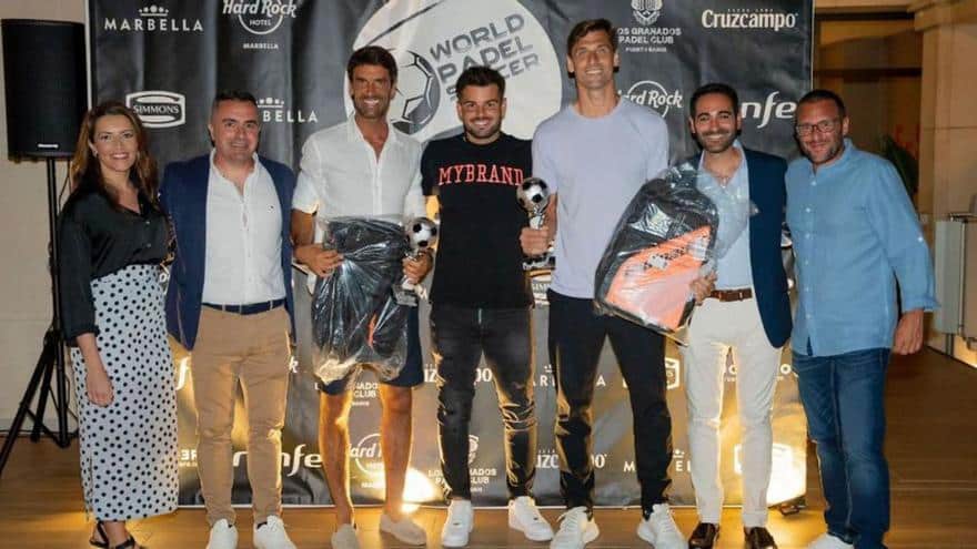 Leyendas del fútbol cambian en Marbella las botas por el pádel