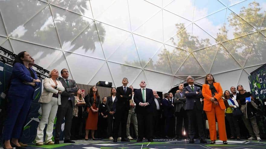 La Fundación Unicaja celebra su décimo aniversario en la plaza de La Marina