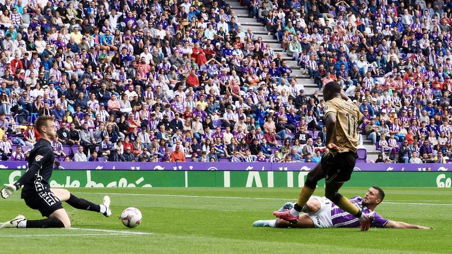 La Real Sociedad se atasca en Zorrila y se reparte los puntos con el Valladolid