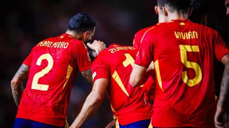 La Roja, 'Gran Hermano' y 'Hermanos' compiten hoy por la audiencia