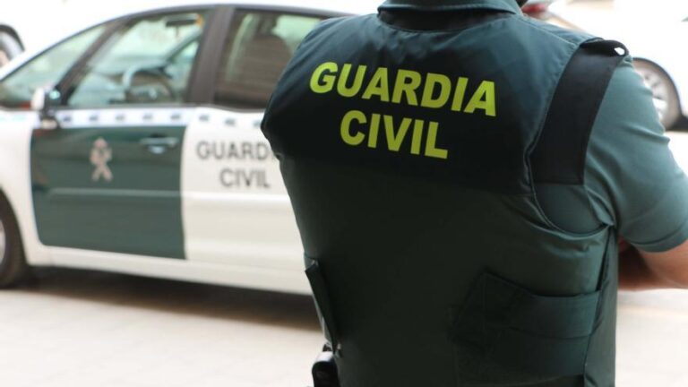 La Guardia Civil investiga el posible envenenamiento de un hombre fallecido en Cádiz