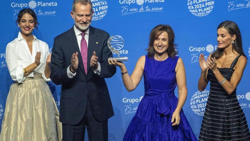 La superventas Paloma Sánchez-Garnica logra el Premio Planeta con una historia de amor en la Guerra Fría