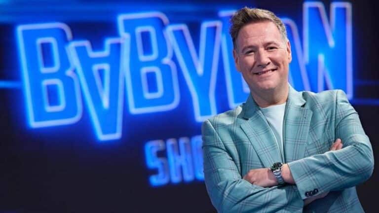 Telecinco cancela 'Babylon Show' con Carlos Latre tras no poder competir contra Broncano y Pablo Motos