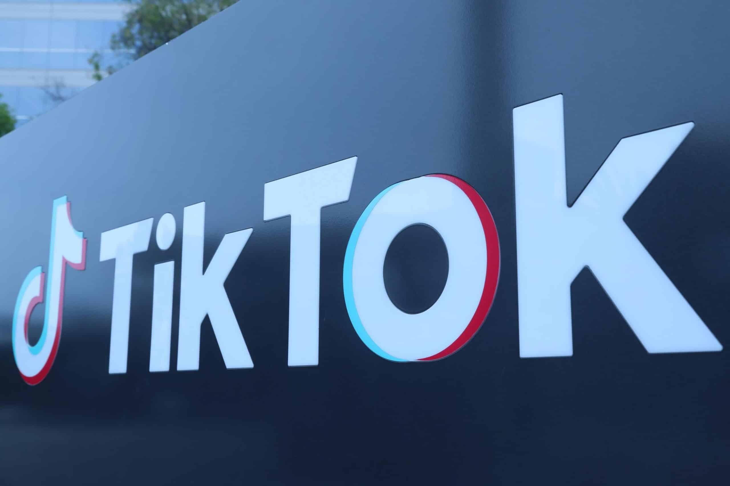 Multa a Tik Tok por su control parental