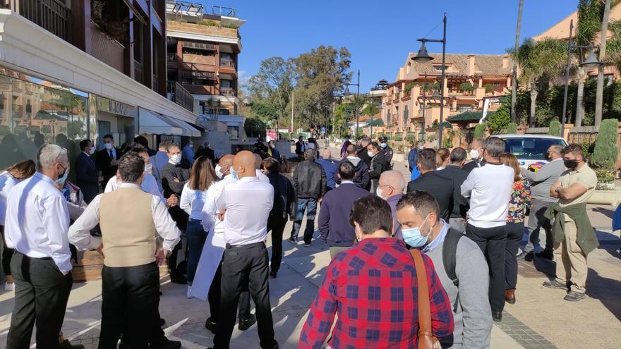 Trabajadores piden a la Junta que se implique en la reapertura íntegra del hotel Guadalpín