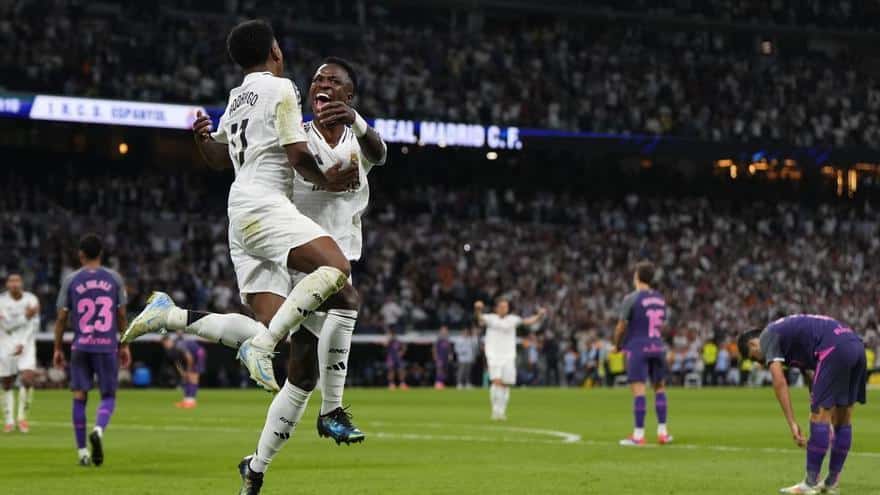 Vinicius es el 'Rock and gol' del Real Madrid: el brasileño gana al Espanyol saliendo del banquillo