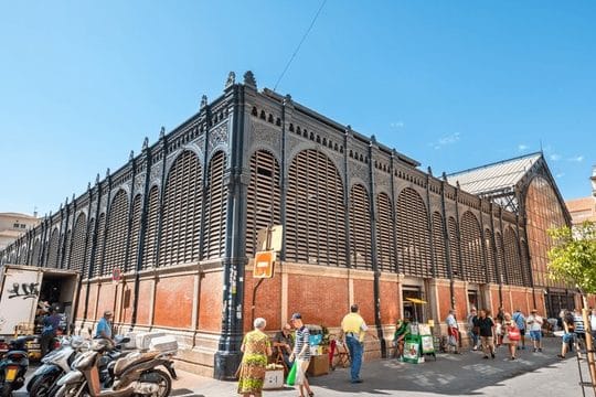 53 Mercado Cubierto De Málaga Imágenes De Stock Libres De Regalías ...