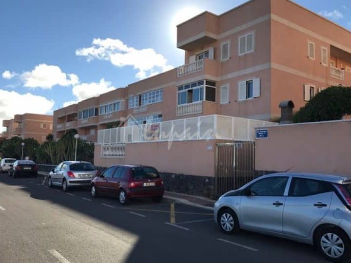 Apartamento De 2 Dormitorios En Complejo Costa Sol En Venta En Costa Del ...