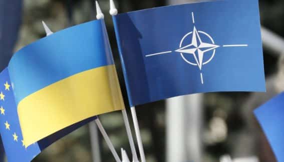 Nueve países miembros de la OTAN declaran su apoyo a la adhesión...