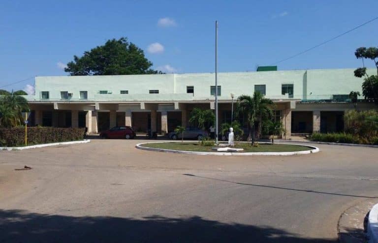 Roban calentadores solares