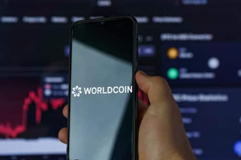 Worldcoin enfrenta un revés legal en Portugal que ensombrece WLD